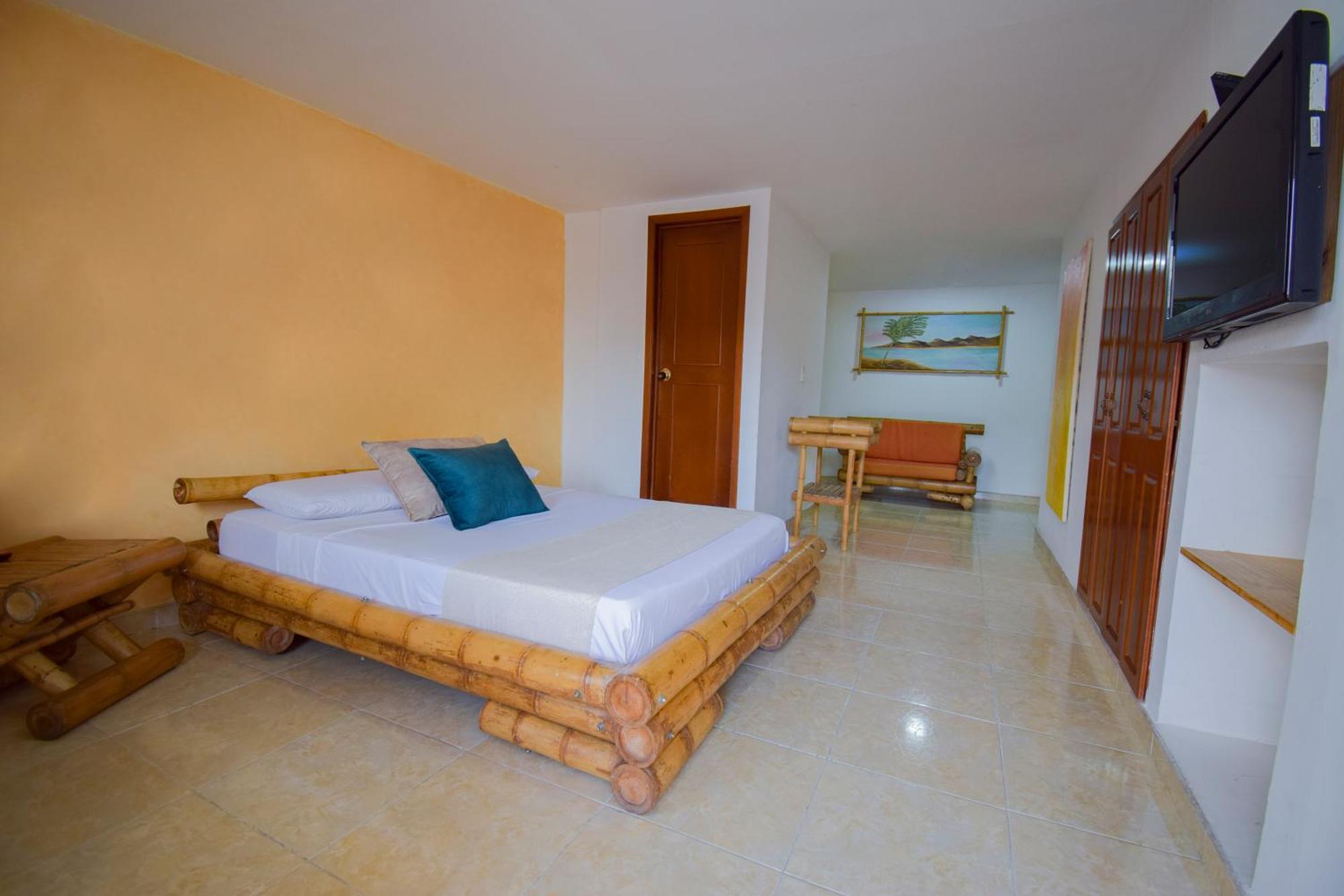 Hotel Toledo Plaza Armenia  Exteriér fotografie