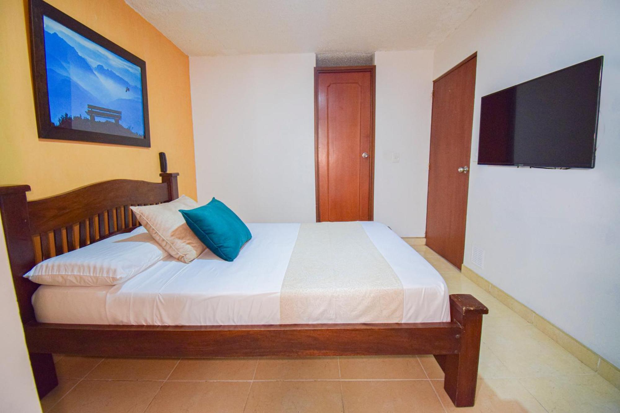 Hotel Toledo Plaza Armenia  Exteriér fotografie