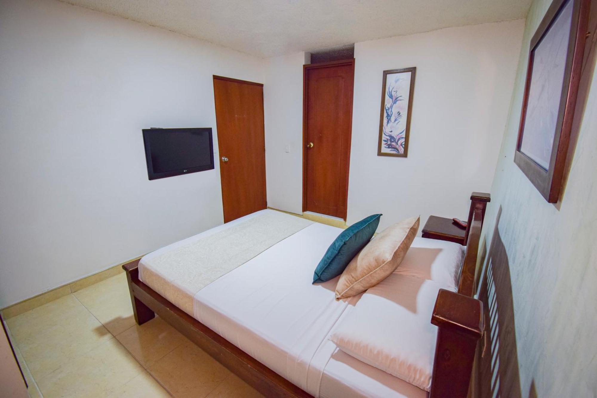 Hotel Toledo Plaza Armenia  Exteriér fotografie