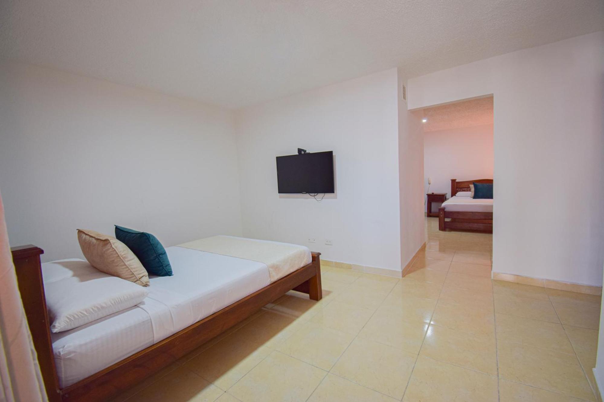 Hotel Toledo Plaza Armenia  Exteriér fotografie